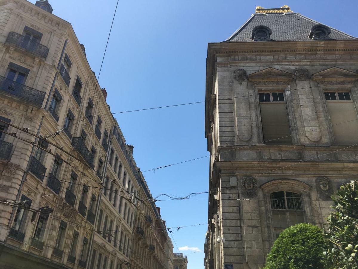 Le Calme De L'Opera. Apartment Lyon Exterior photo